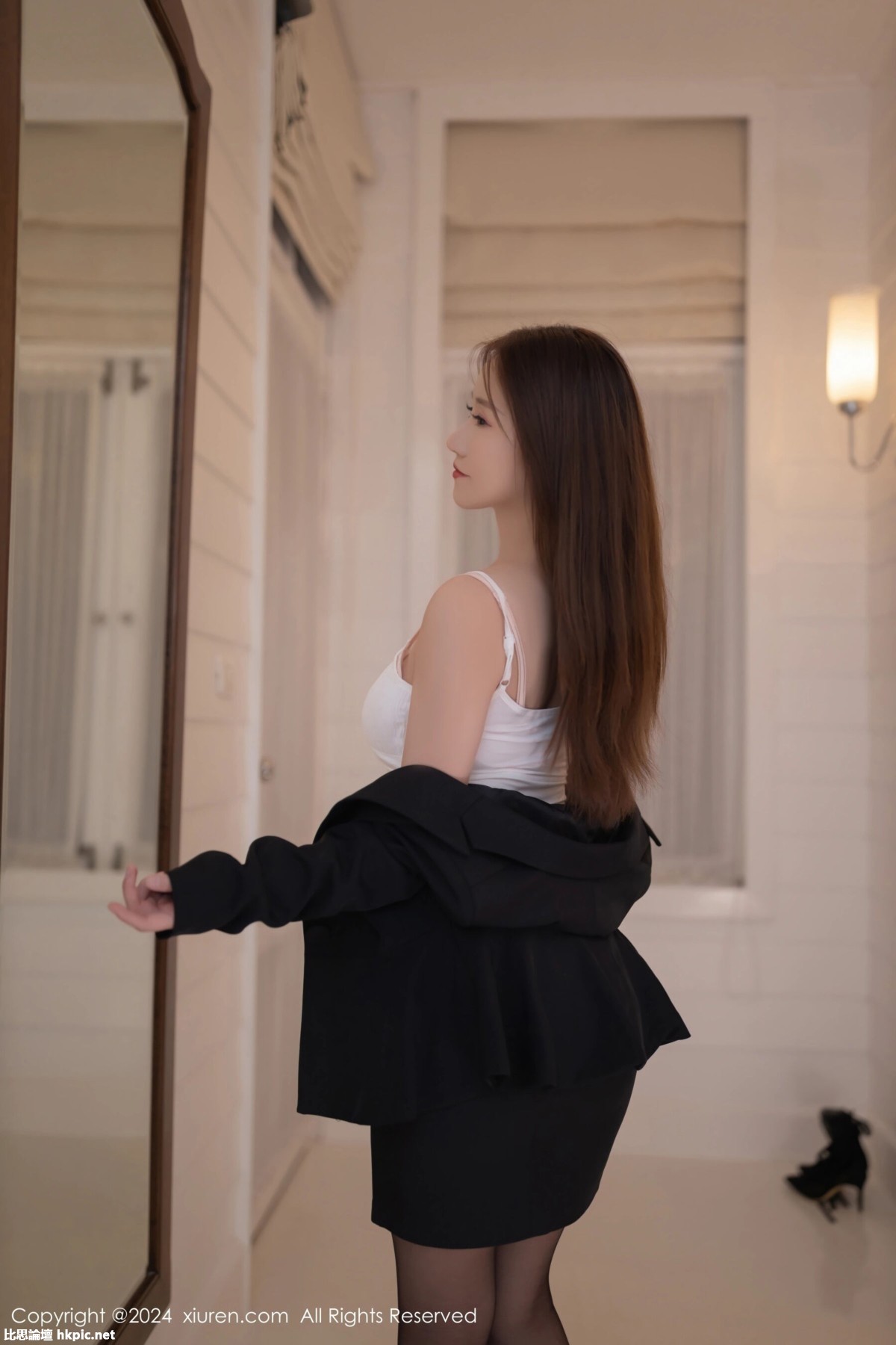 【XiuRen秀人網】20240228Vol8151杏子Yada【81P】-XIUREN秀人网