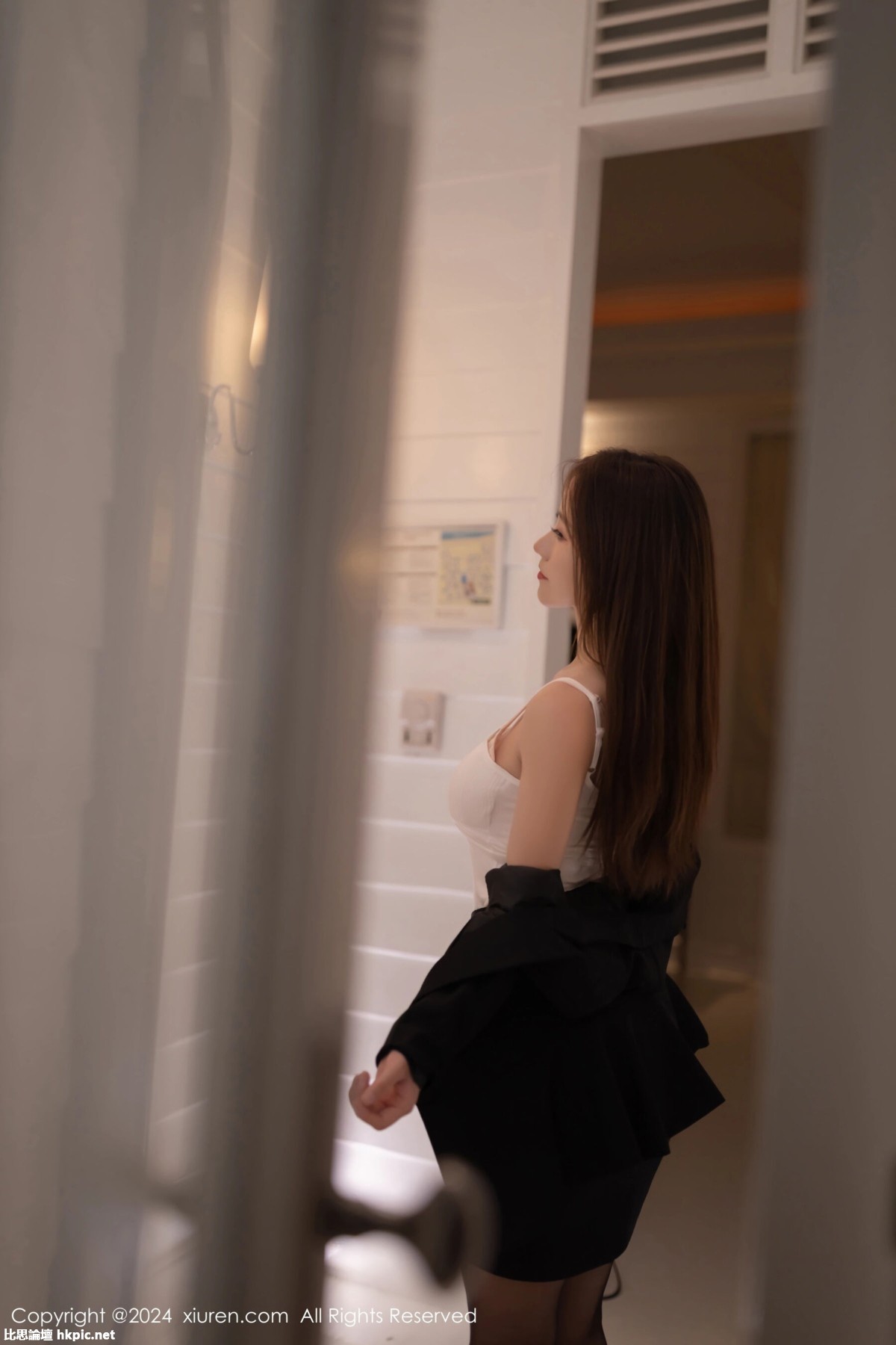 【XiuRen秀人網】20240228Vol8151杏子Yada【81P】-XIUREN秀人网