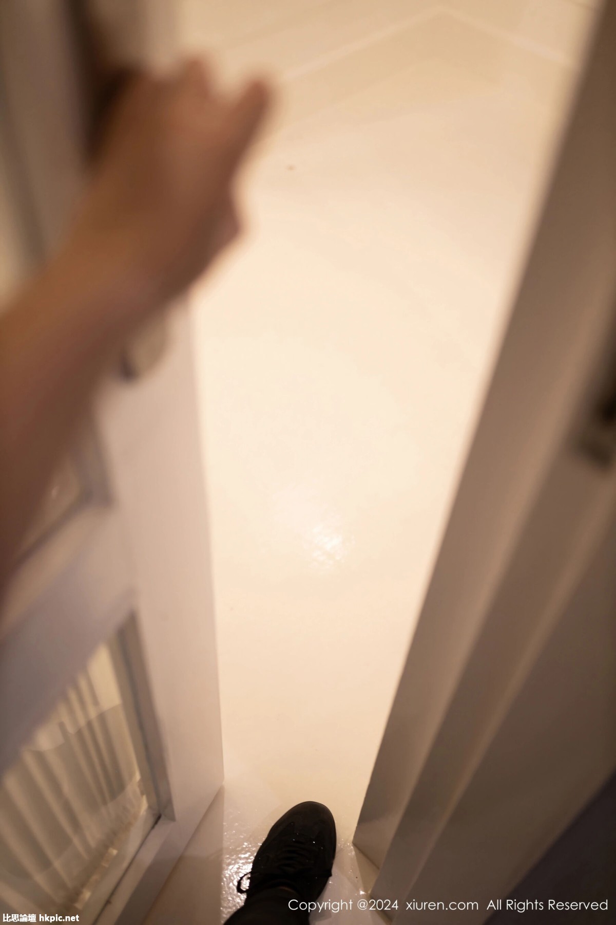 【XiuRen秀人網】20240228Vol8151杏子Yada【81P】-XIUREN秀人网