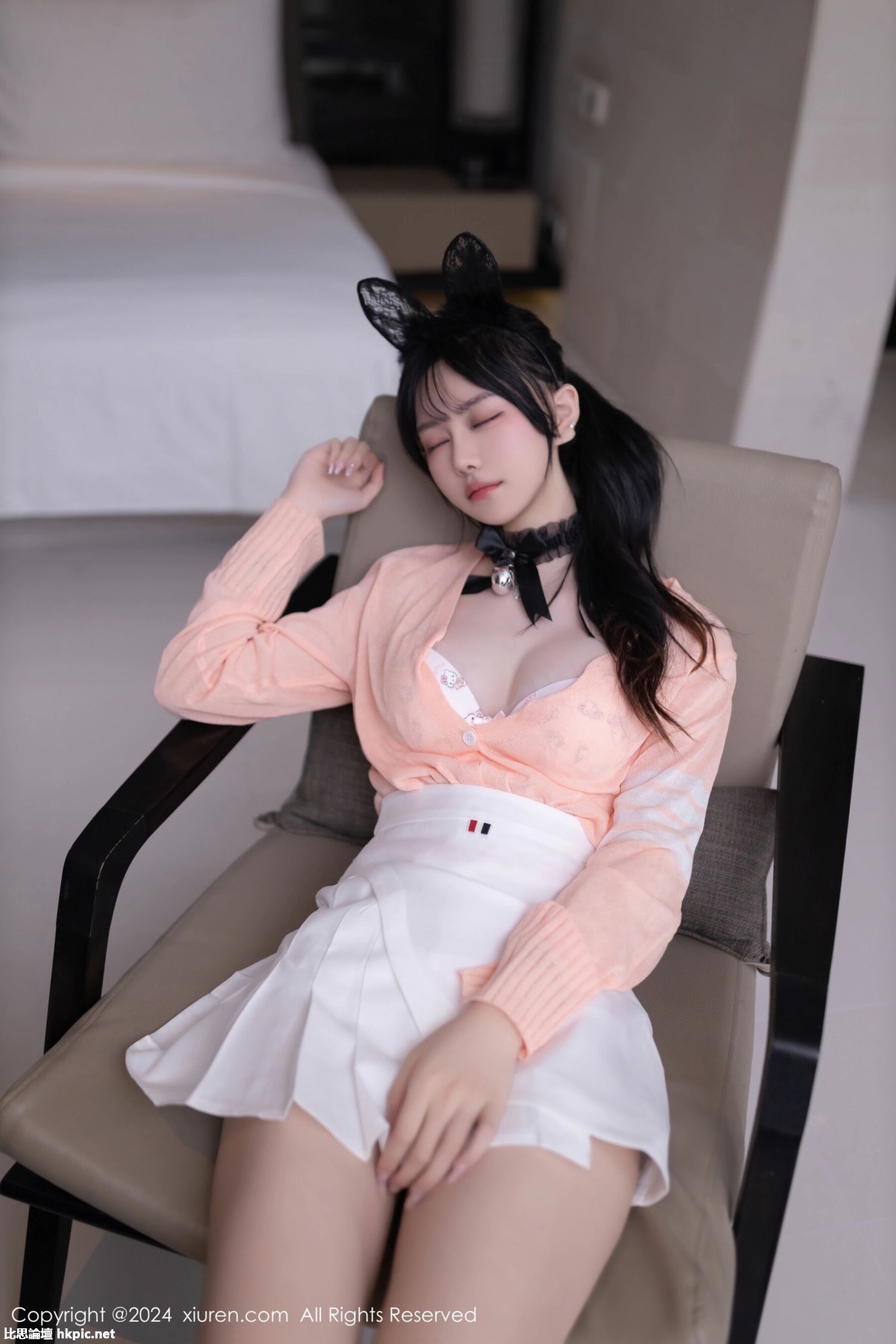 【XiuRen秀人網】20240223Vol8138怮怮【80P】-XIUREN秀人网