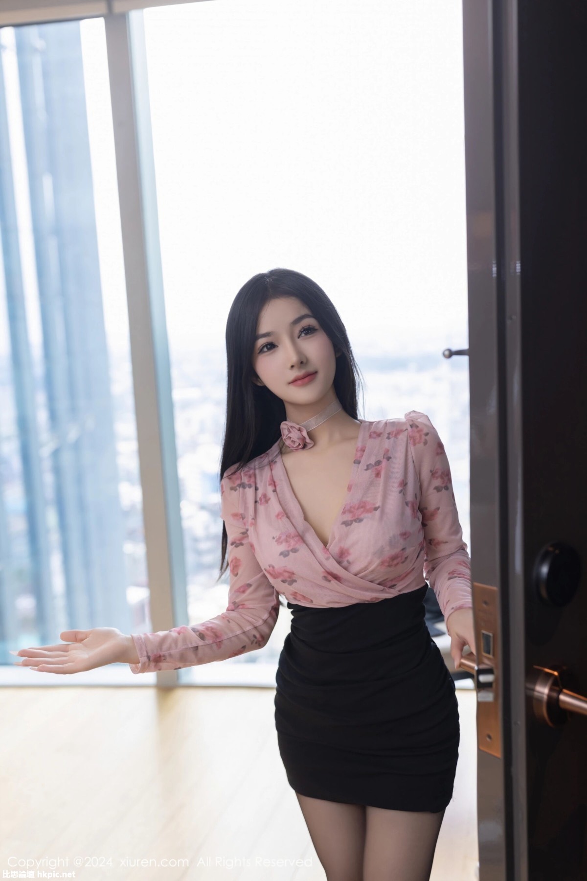 【XiuRen秀人網】20240306Vol8187小茶茶tea【80P】-XIUREN秀人网