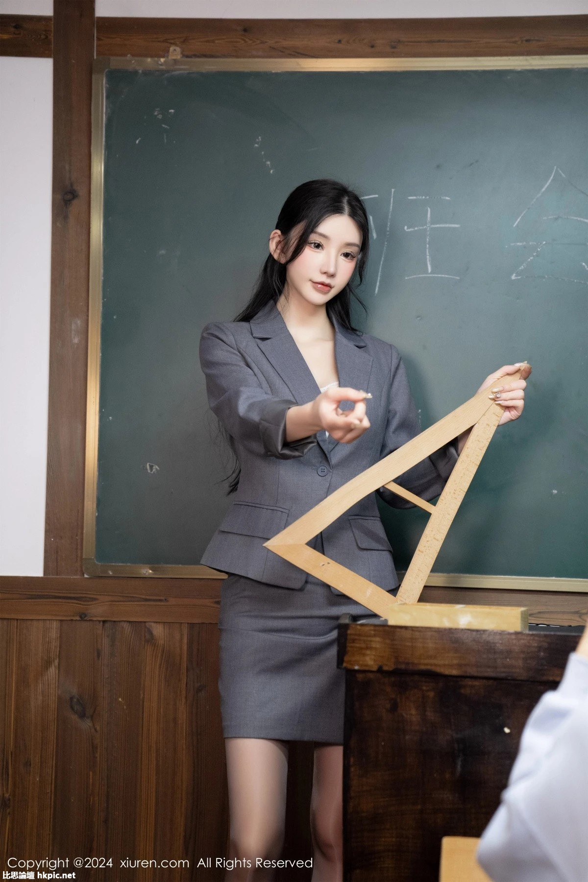 【XiuRen秀人網】20240308Vol8204周于希Sally【93P】-XIUREN秀人网