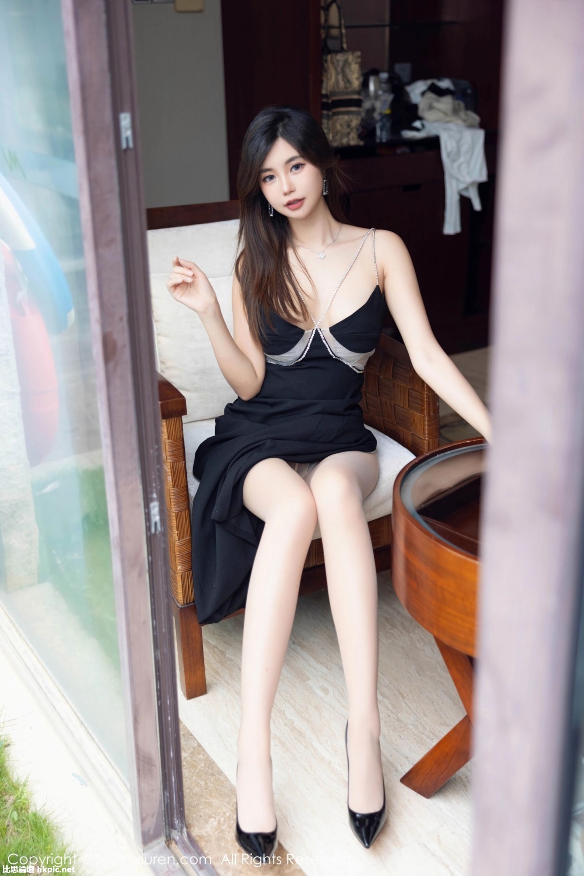 【XiuRen秀人網】20240315Vol8235绮里嘉ula【85P】-XIUREN秀人网