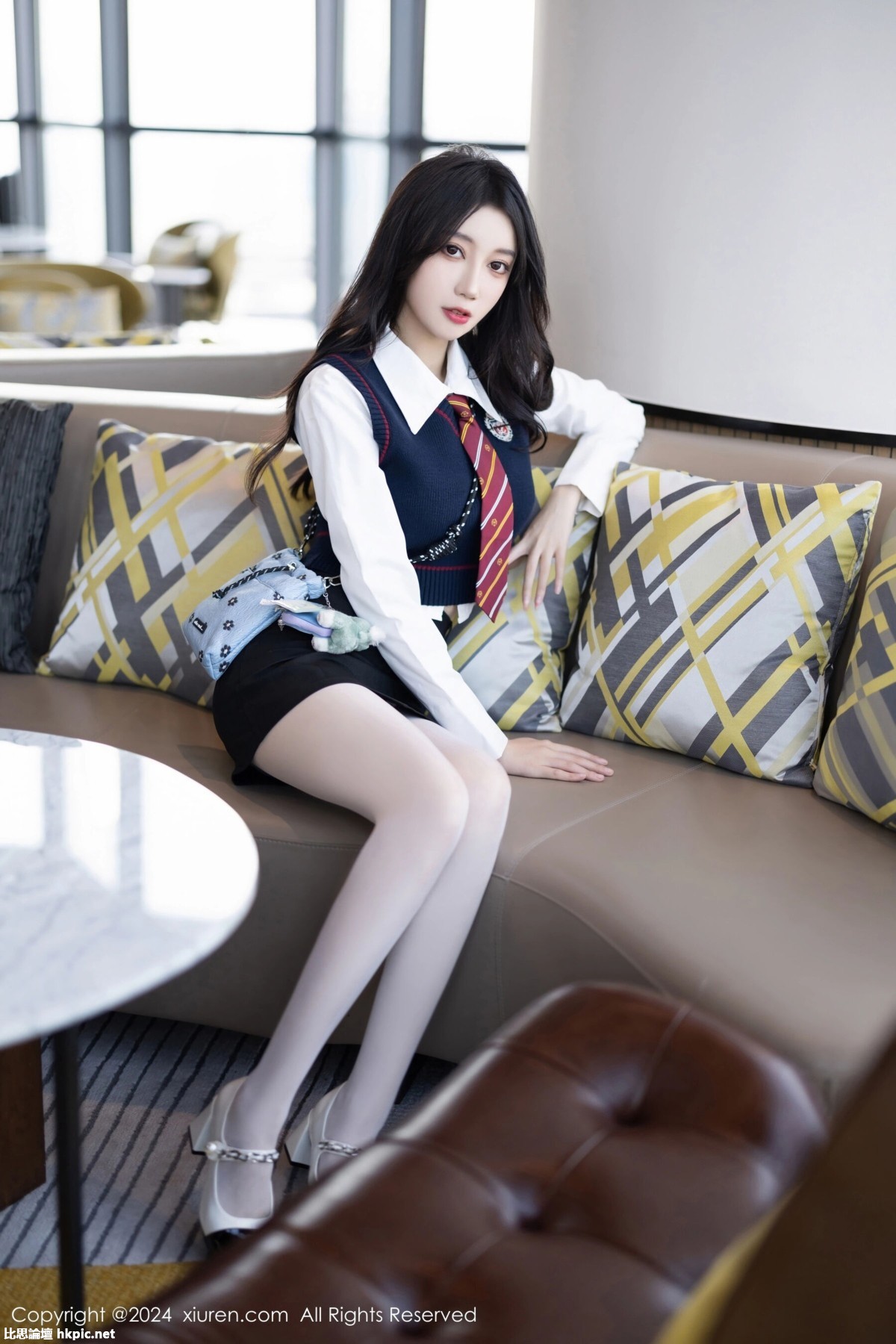 【XiuRen秀人網】20240318Vol8247玥兒玥【82P】-XIUREN秀人网