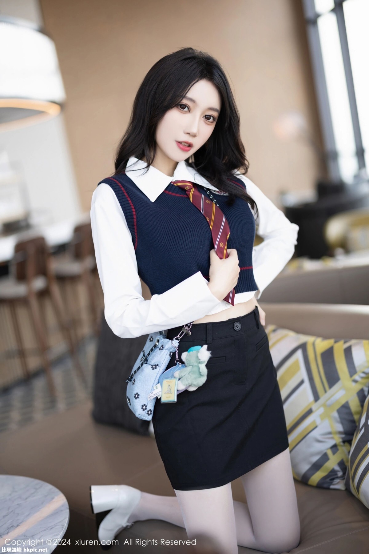 【XiuRen秀人網】20240318Vol8247玥兒玥【82P】-XIUREN秀人网