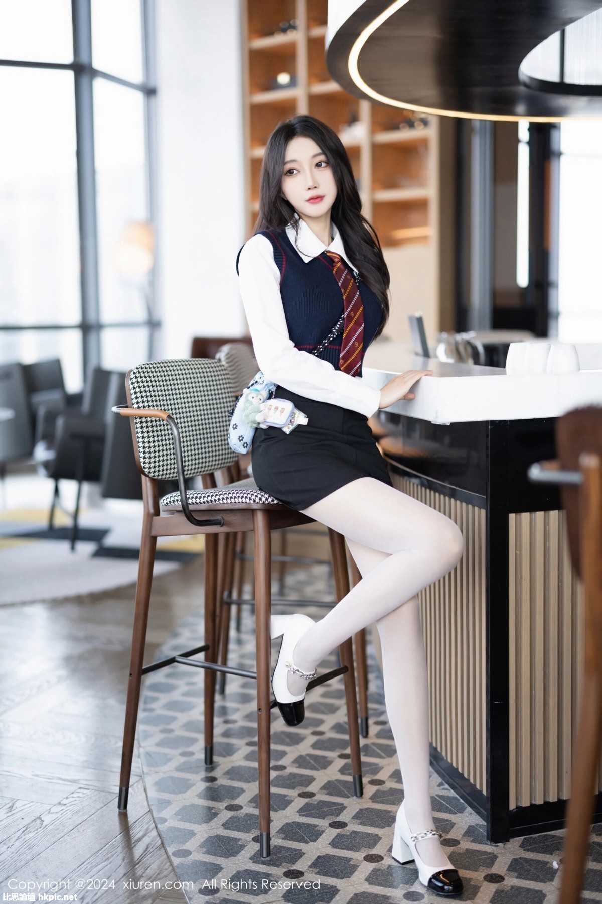 【XiuRen秀人網】20240318Vol8247玥兒玥【82P】-XIUREN秀人网