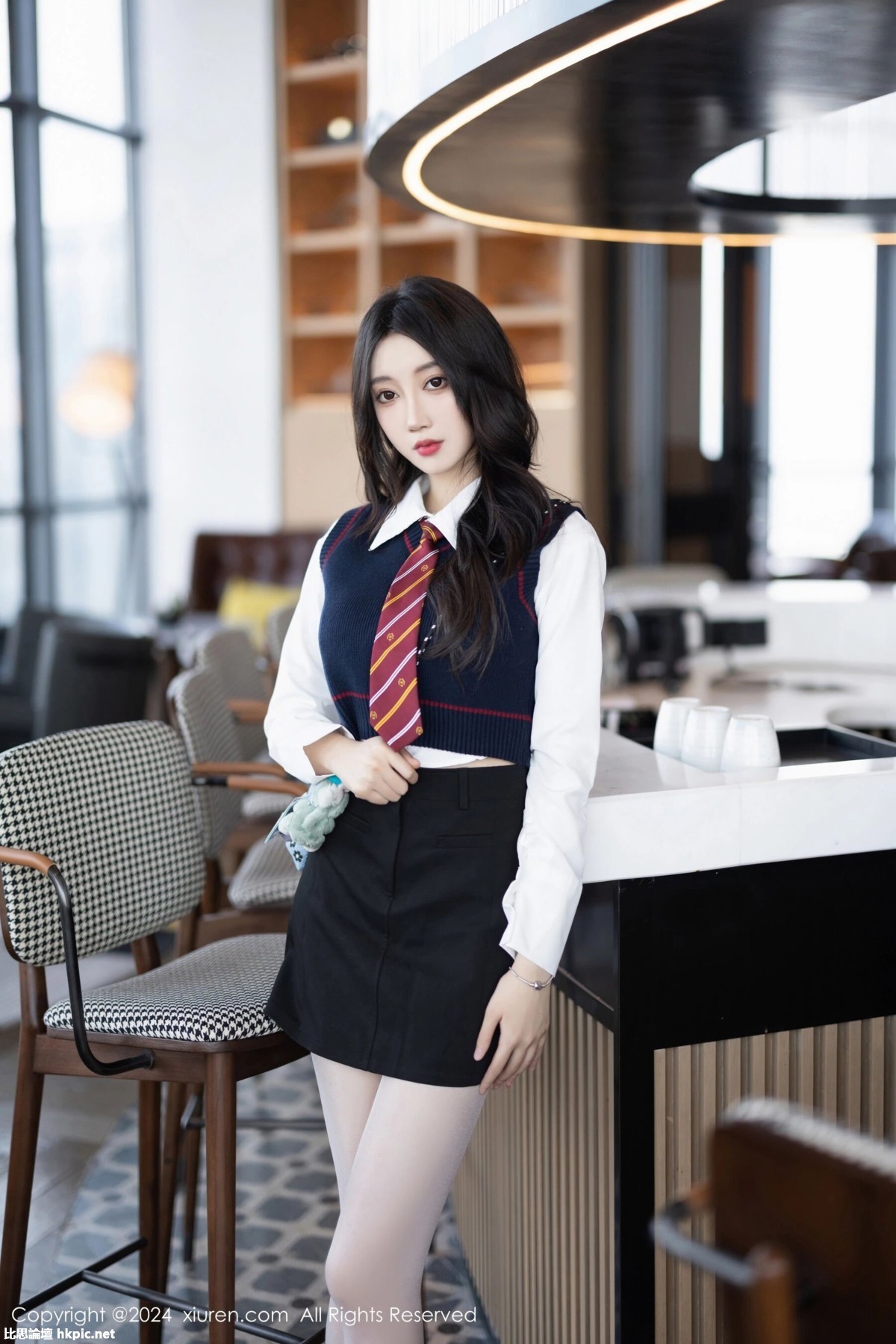 【XiuRen秀人網】20240318Vol8247玥兒玥【82P】-XIUREN秀人网