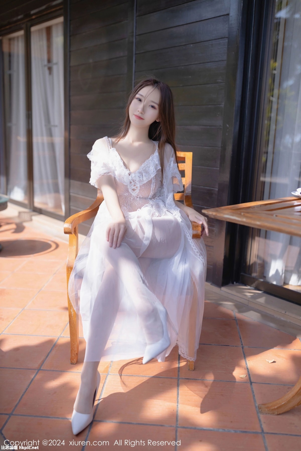 【XiuRen秀人網】20240327Vol8302杏子Yada【81P】-XIUREN秀人网