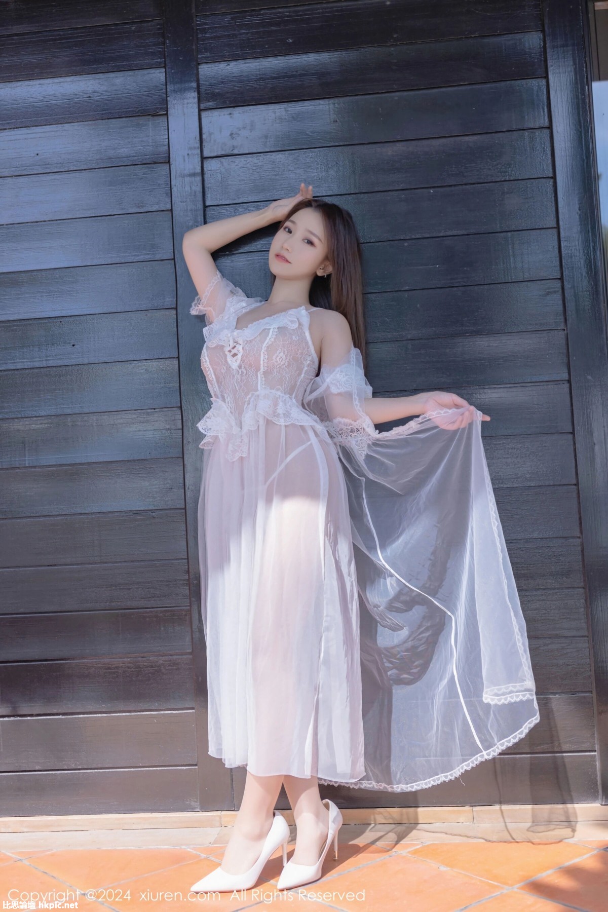 【XiuRen秀人網】20240327Vol8302杏子Yada【81P】-XIUREN秀人网