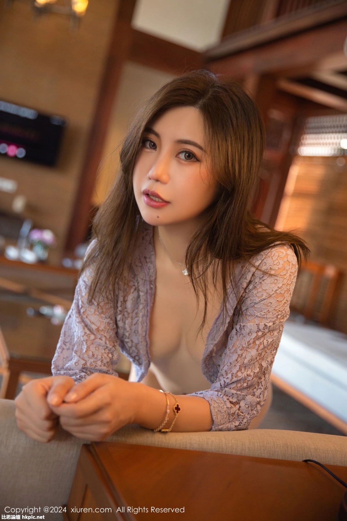 【XiuRen秀人網】20240327Vol8299绮里嘉ula【70P】-XIUREN秀人网