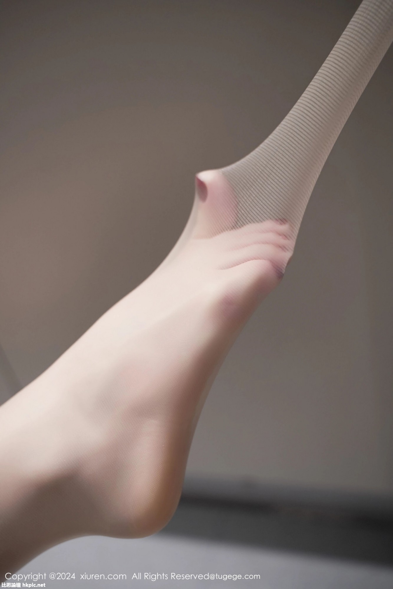 【XiuRen秀人網】20240329Vol8313美七Mia【82P】-XIUREN秀人网