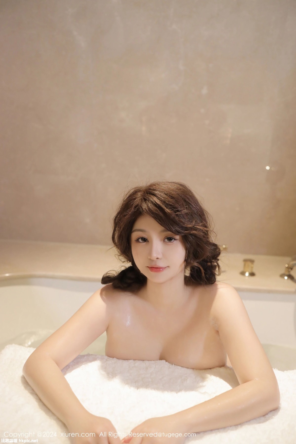 【XiuRen秀人網】20240401Vol8323沈思怡【54P】-XIUREN秀人网