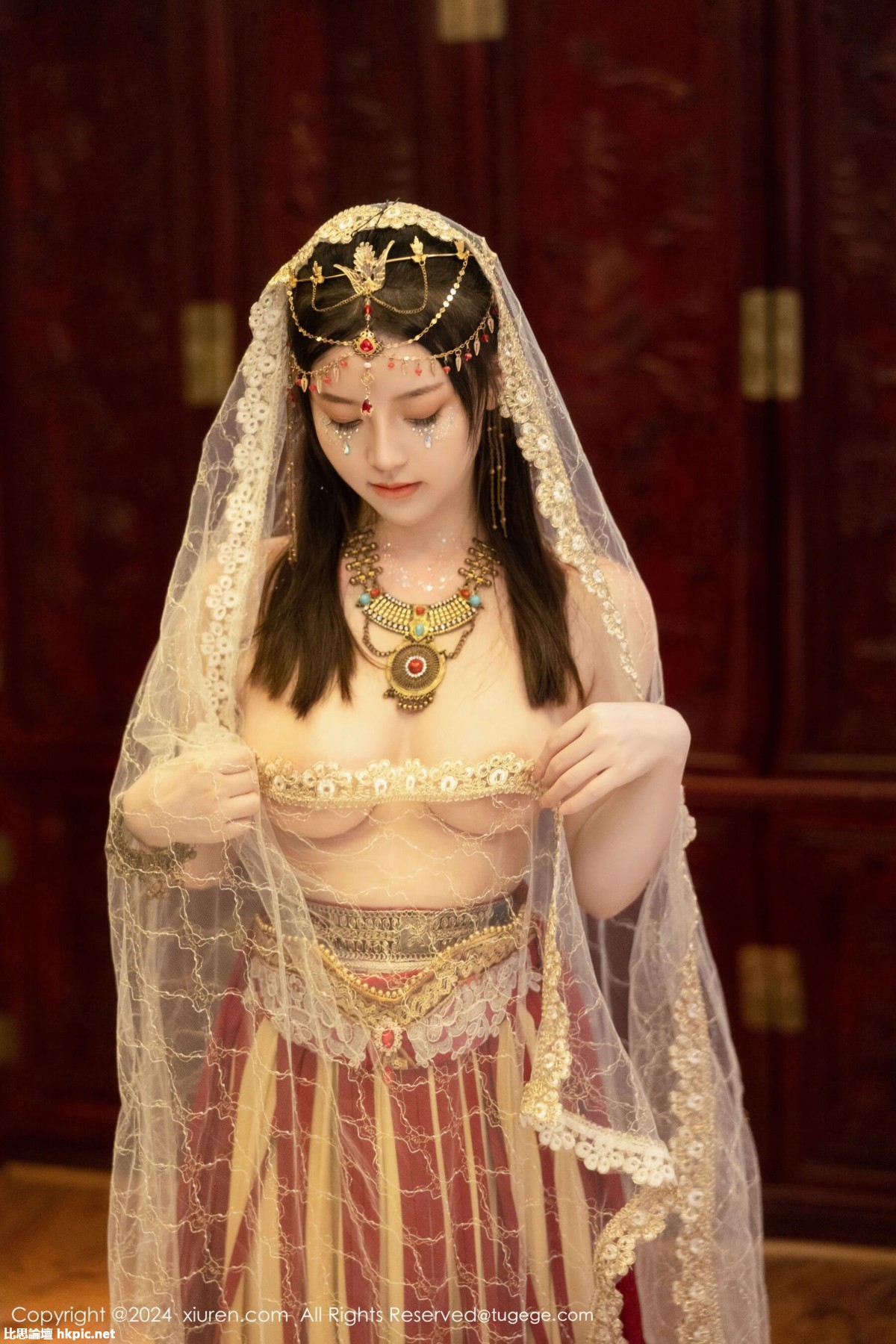 【XiuRen秀人網】20240407Vol8349豆瓣醬【82P】-XIUREN秀人网