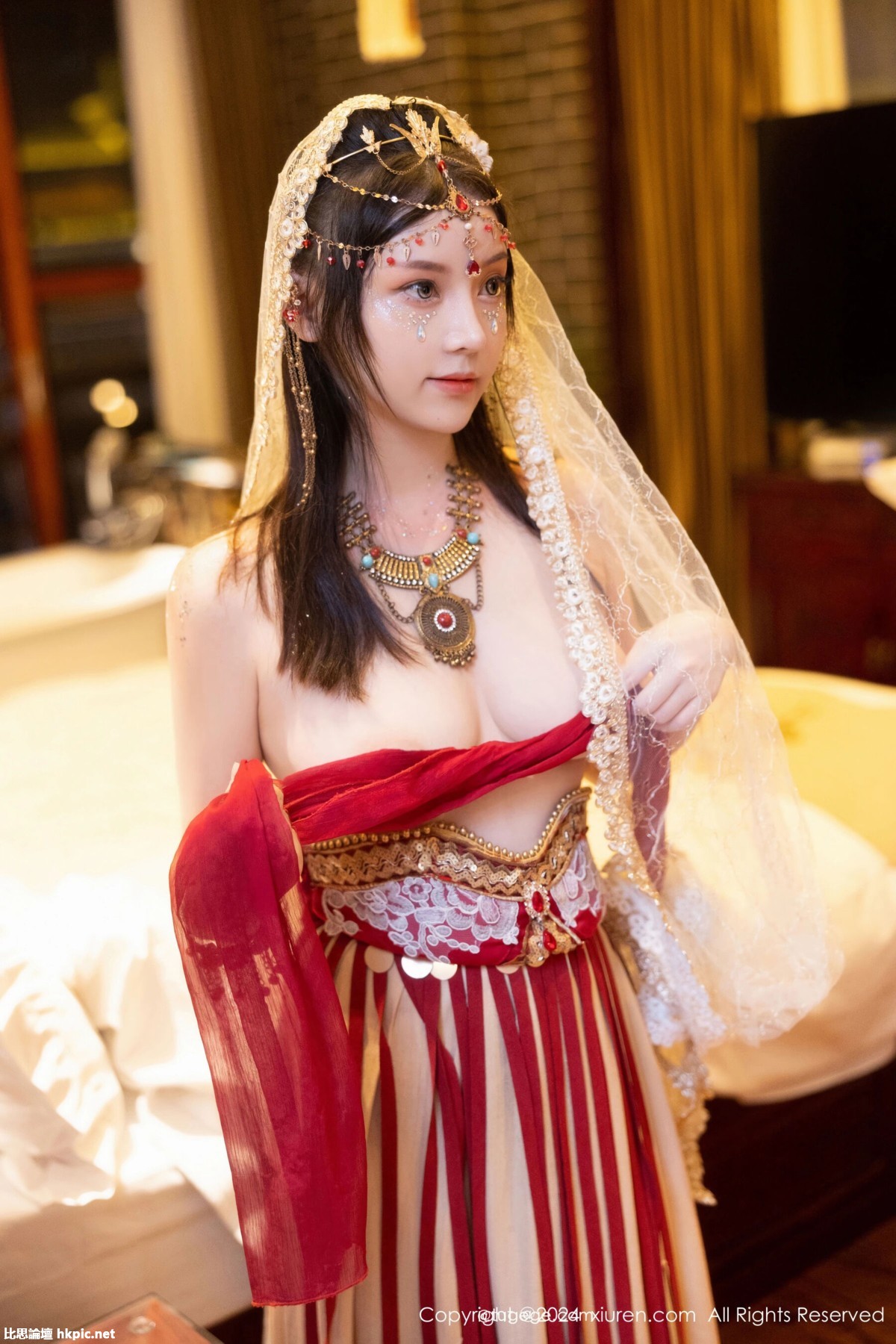 【XiuRen秀人網】20240407Vol8349豆瓣醬【82P】-XIUREN秀人网