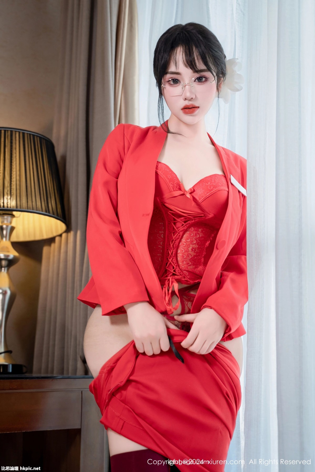 【XiuRen秀人網】20240409Vol8360汐汐愛吃草莓【60P】-XIUREN秀人网