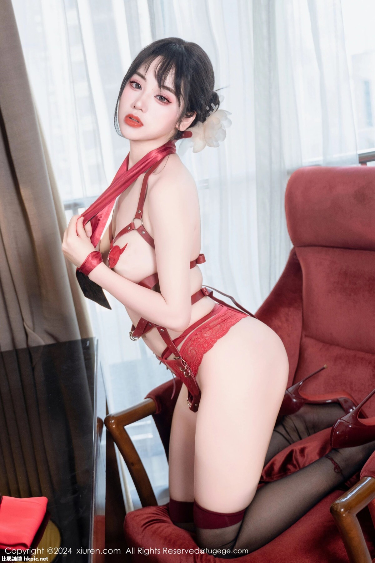 【XiuRen秀人網】20240409Vol8360汐汐愛吃草莓【60P】-XIUREN秀人网